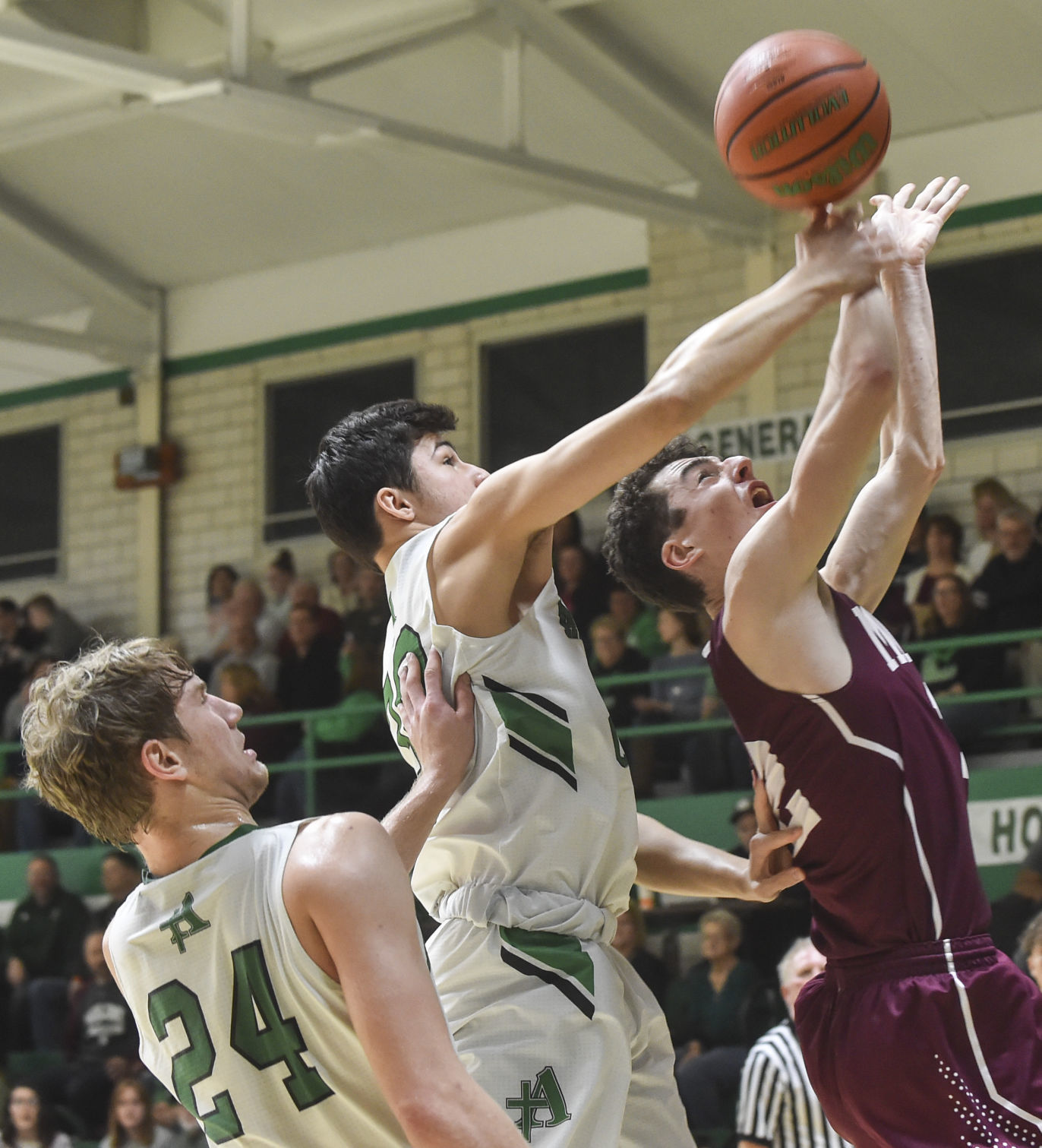 011919-mda-spt-allemanmolinebb-13.jpg